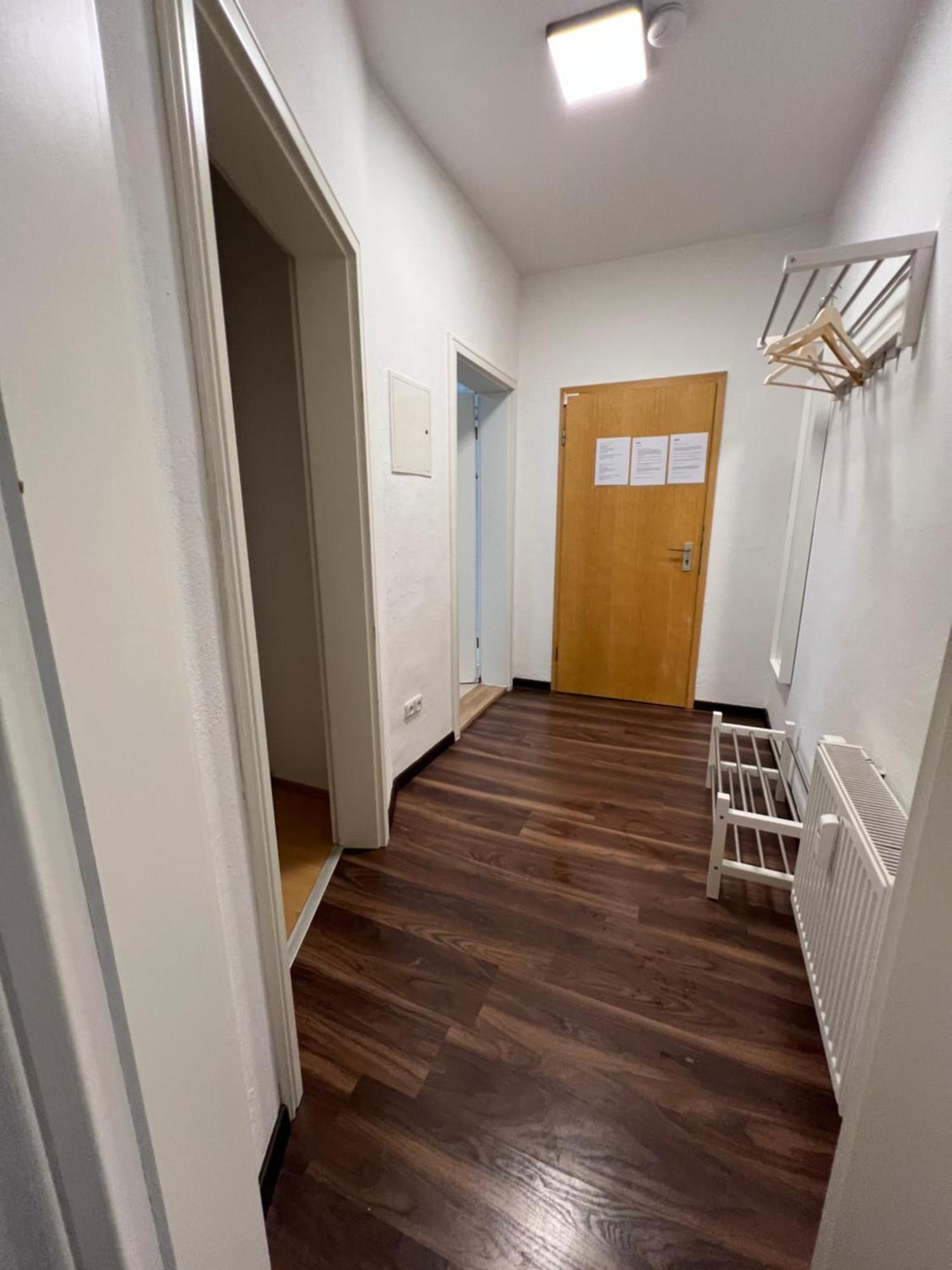 Apartment Humboldt 3 Schlafzimmer,Wifi, Netflix Parken, Terrasse, Klimatisiert, Naehe Zentrum Jena Exterior photo